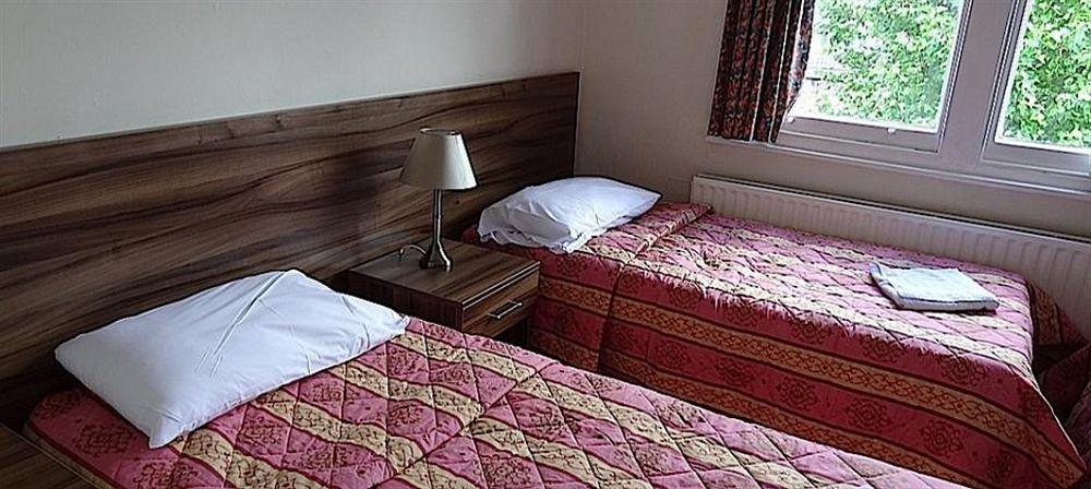 לונדון National Hotel מראה חיצוני תמונה